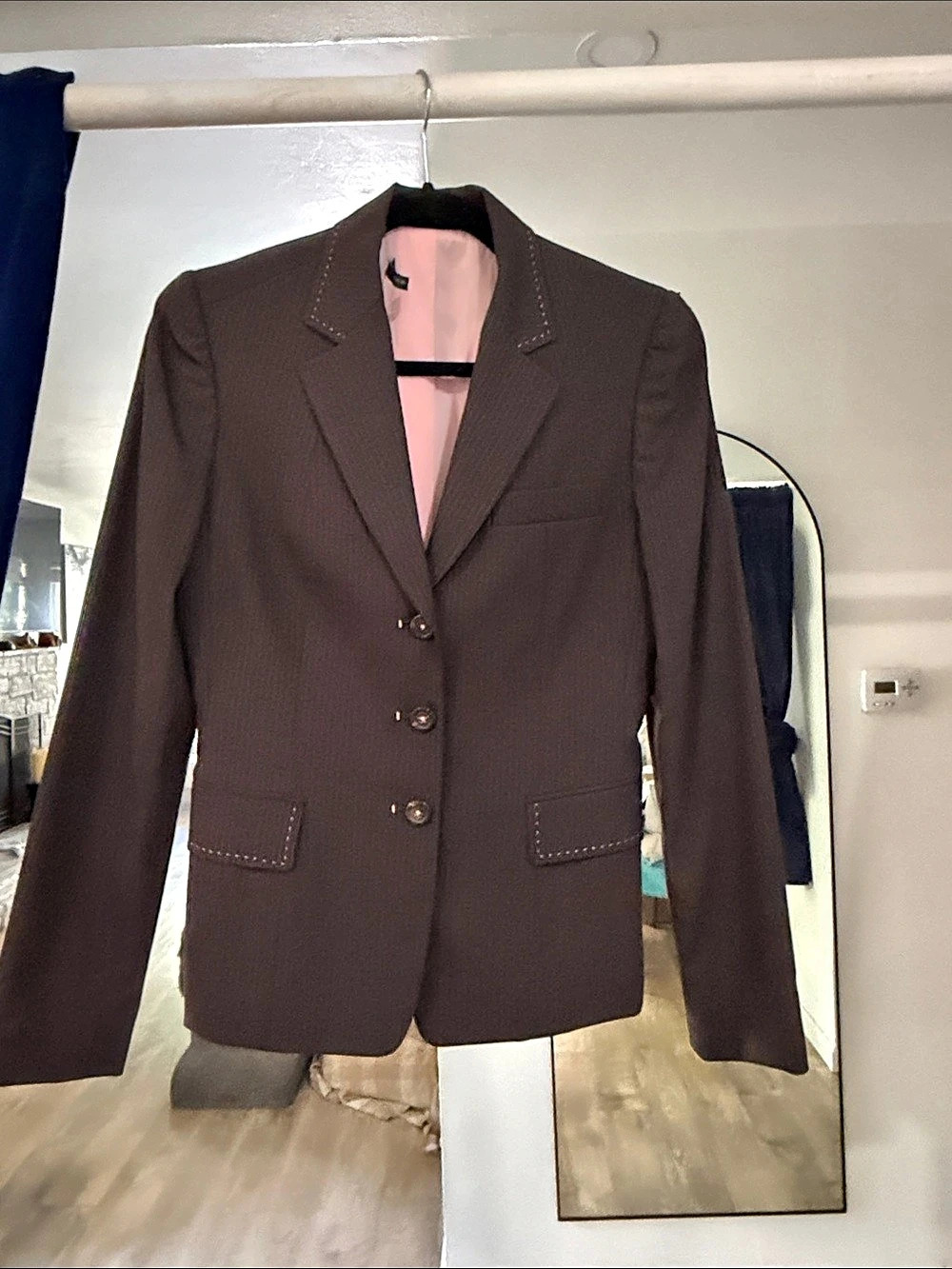 Elie Tahari Pinstripe Wool Blend Blazer in Brown Size 2🤎🩷